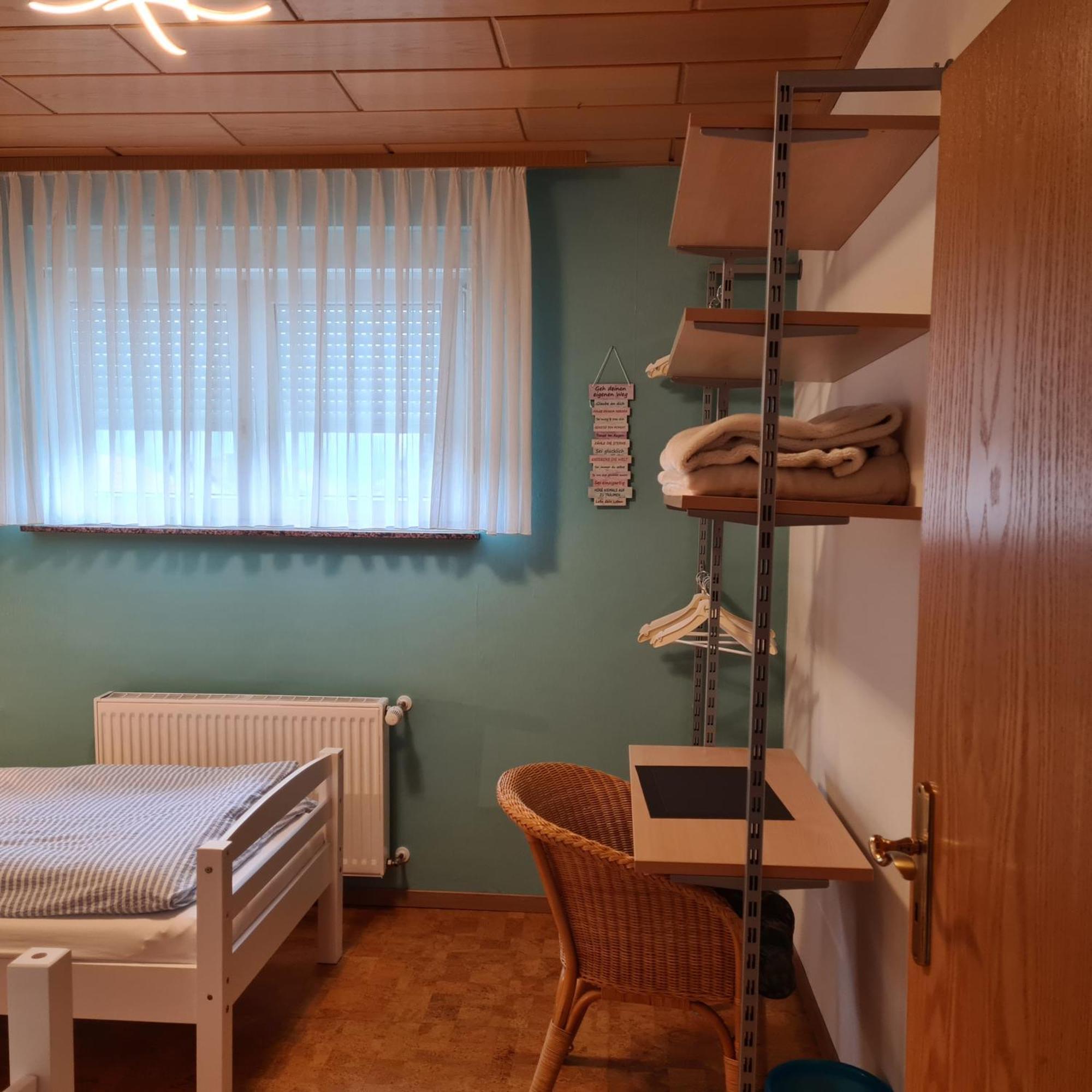 Ferienwohnung Cornelia und Michael Persang GbR Eppenbrunn Zimmer foto